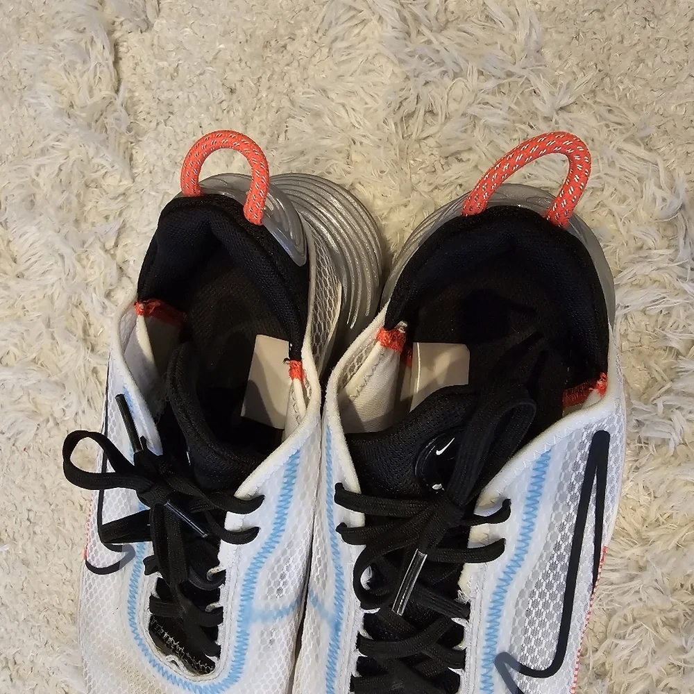 Nike Air Max Size 6.5Y Very good pre-loved condition
